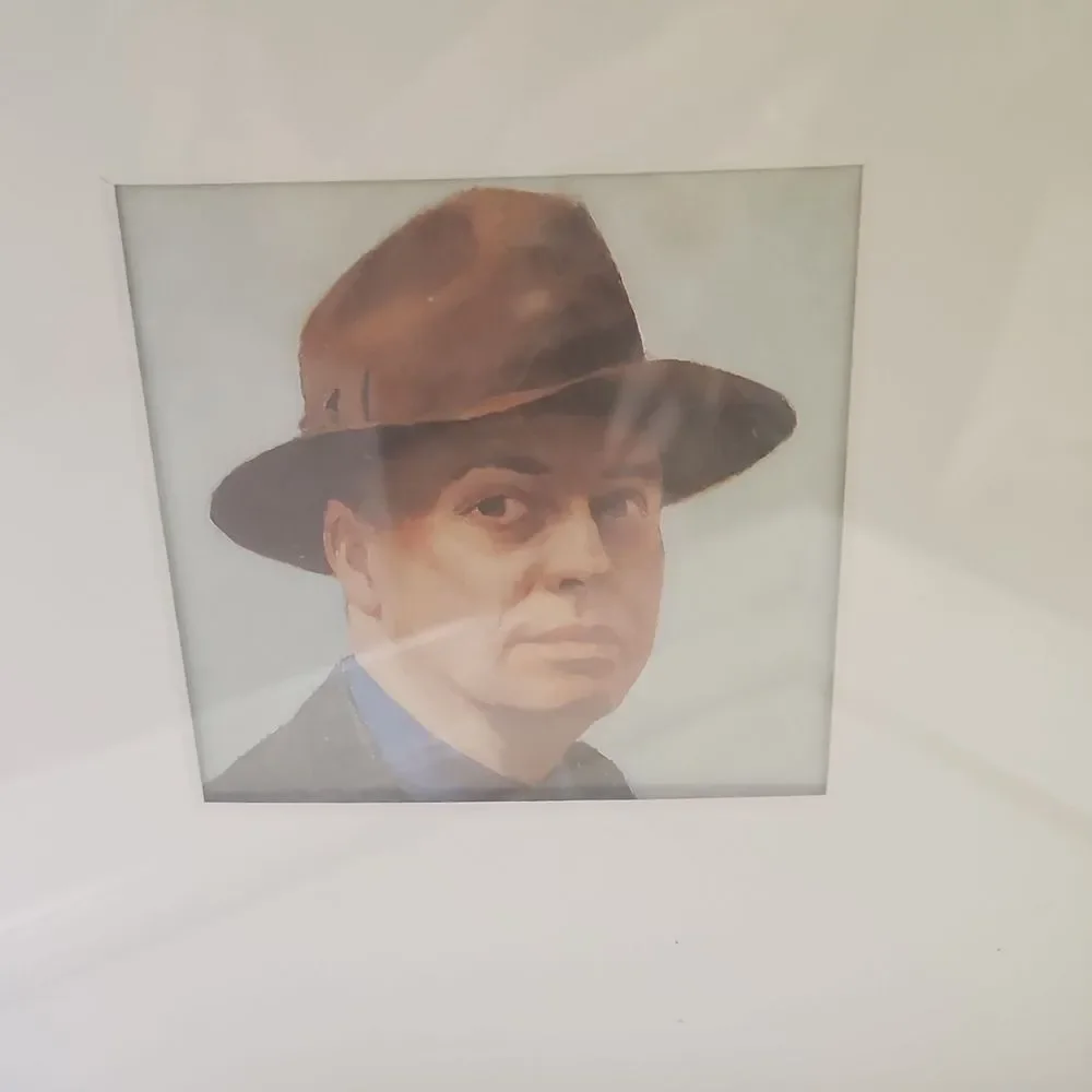NWOT Michaels Green Square Shadowbox Picture Frame with Male Portrait